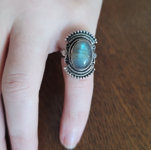 Silver & Laboradite ring - Picture 4 of 13